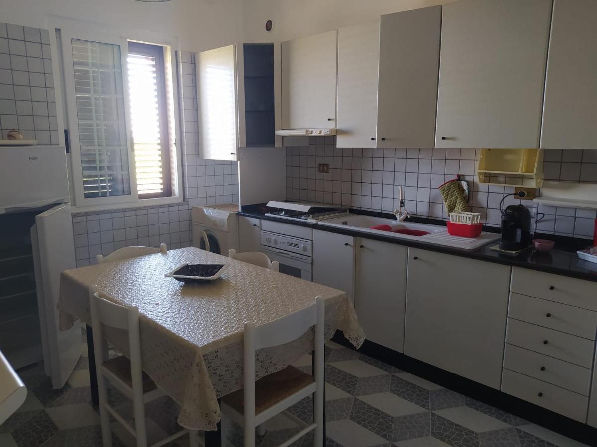 Da Gio - Casa Vacanze A โลโกโรตอนโด ภายนอก รูปภาพ